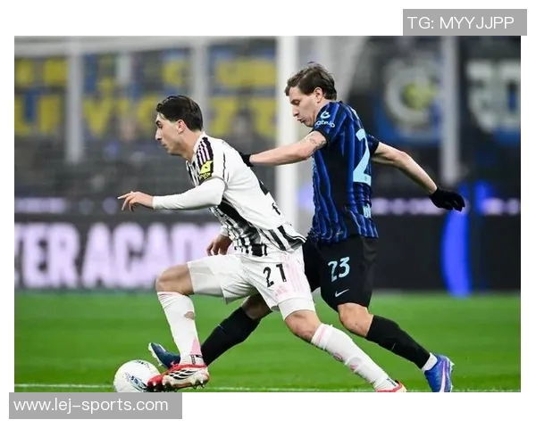 英超激战：里昂与尤文图斯握手言和红牌事件引发全场热议与转会传闻